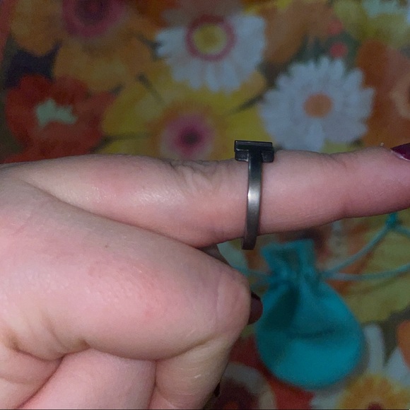 Tiffany T square ring size 7 - Picture 5 of 8